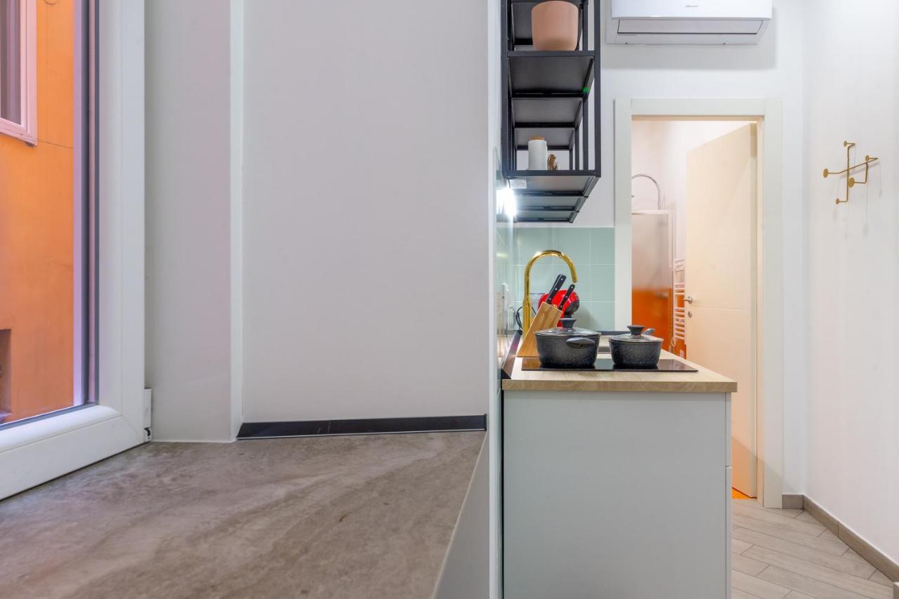 Lovely&tiny Pied-à-terre in the City center Trieste Exterior foto